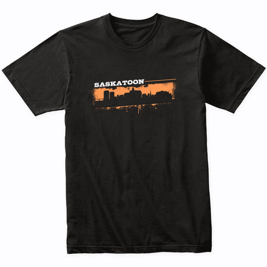 Saskatoon Saskatchewan Canada Skyline Retro Grafitti Style T-Shirt