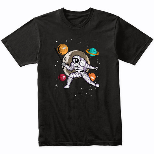 Fencing Astronaut Outer Space Spaceman Distressed T-Shirt