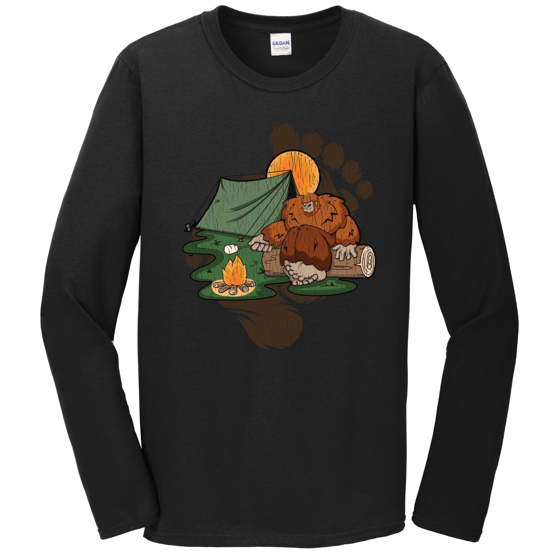 Bigfoot Camping Shirt - Sasquatch Roasting Marshmallows Long Sleeve T-Shirt