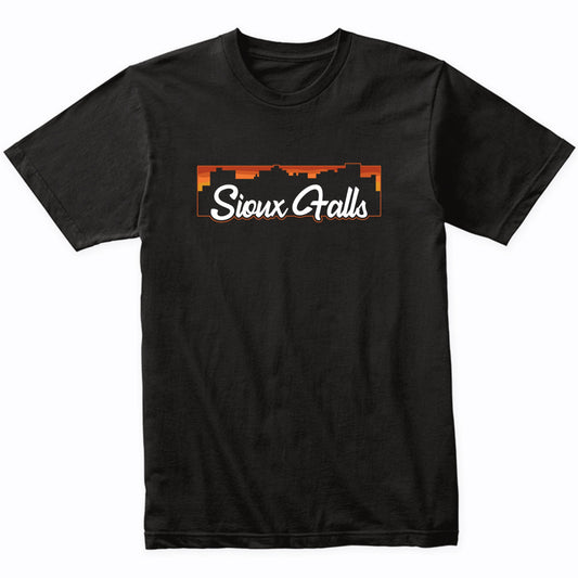 Vintage Style Retro Sioux Falls South Dakota Sunset Skyline T-Shirt