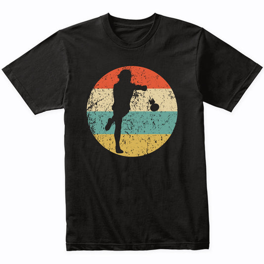 Lawn Darts Player Silhouette Retro Lawn Darts T-Shirt