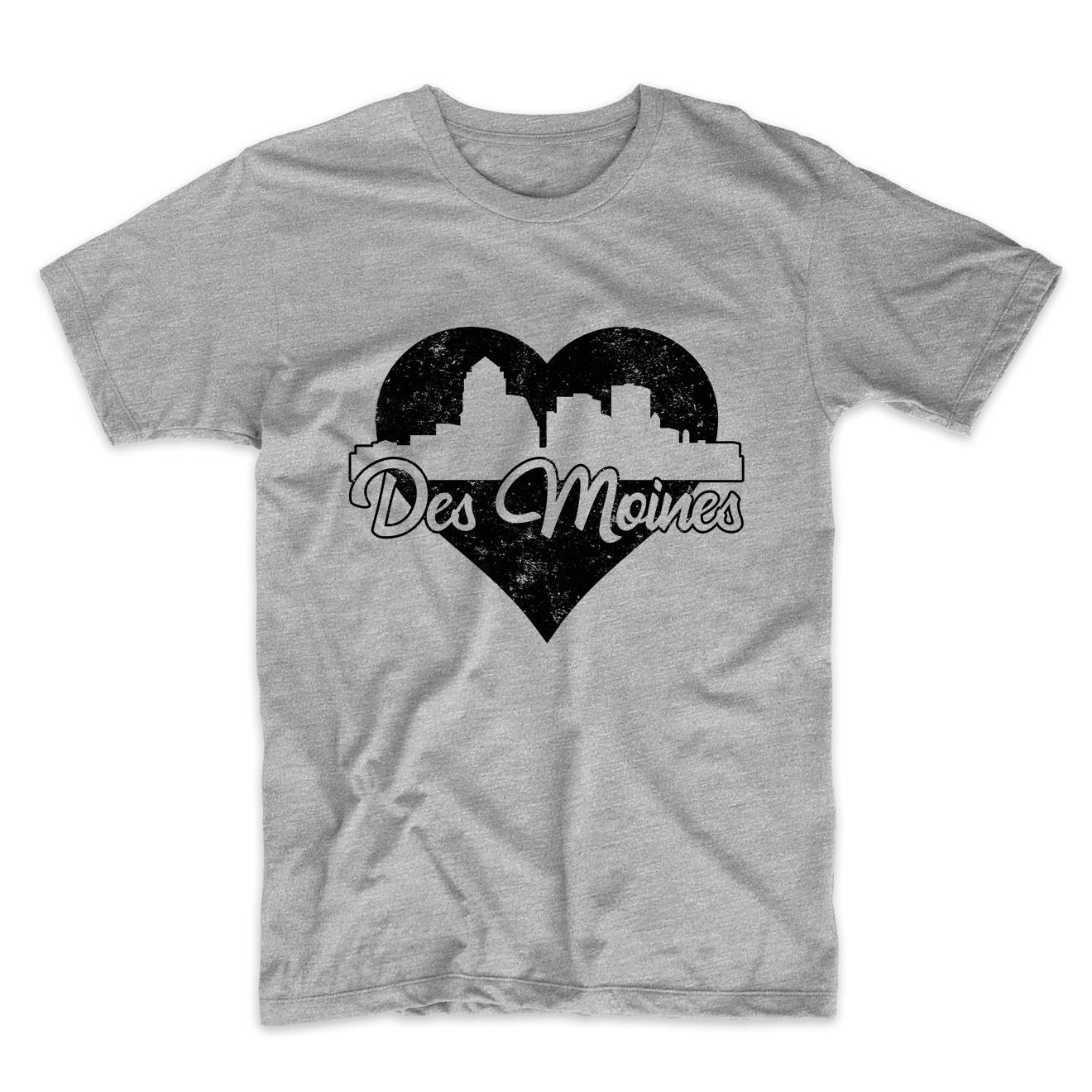 Retro Des Moines Iowa Skyline Heart Distressed T-Shirt