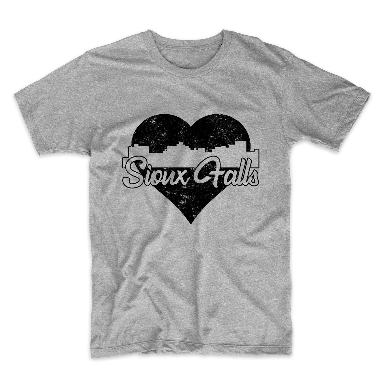 Retro Sioux Falls South Dakota Skyline Heart Distressed T-Shirt