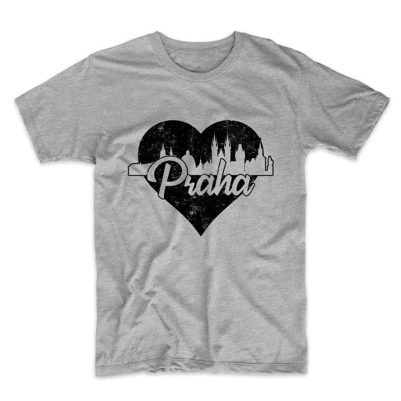 Retro Praha Czech Republic Skyline Heart Distressed T-Shirt