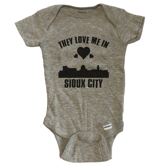 They Love Me In Sioux City Iowa Hearts Skyline One Piece Baby Bodysuit - Grey