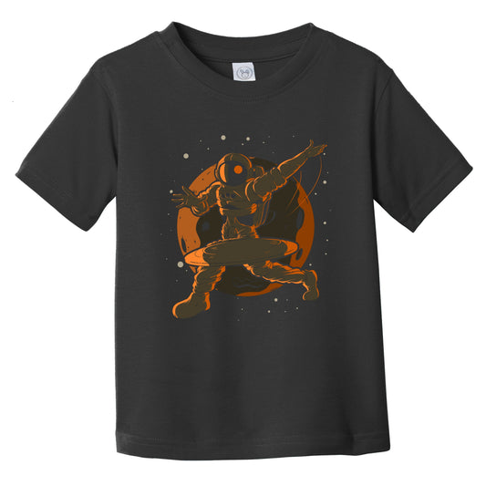 Disc Golf Astronaut Outer Space Spaceman Disc Golf Infant Toddler T-Shirt 