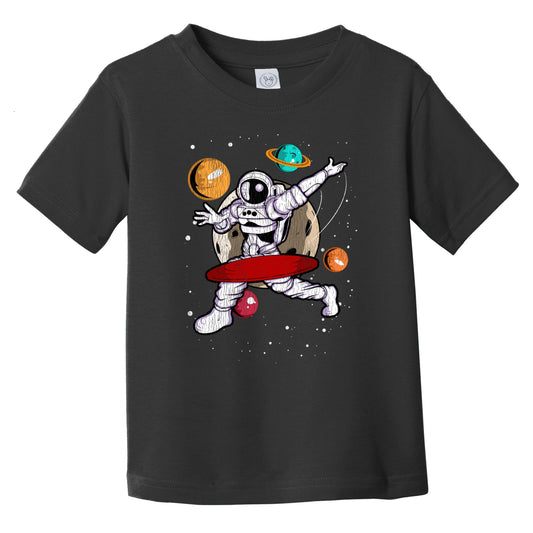 Disc Golf Astronaut Outer Space Spaceman Disc Golf Distressed Infant Toddler T-Shirt