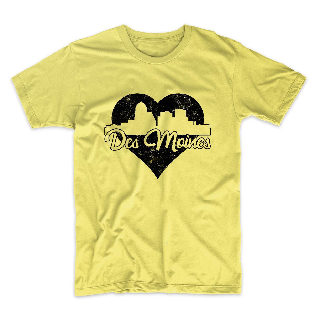Retro Des Moines Iowa Skyline Heart Distressed T-Shirt